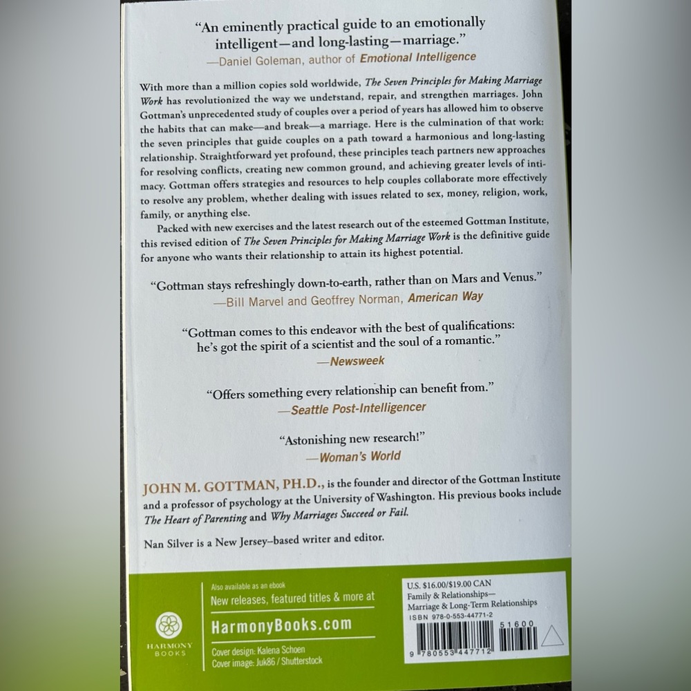 PAPERBACK BOOKS x2 - NWT - Picture 2 of 4